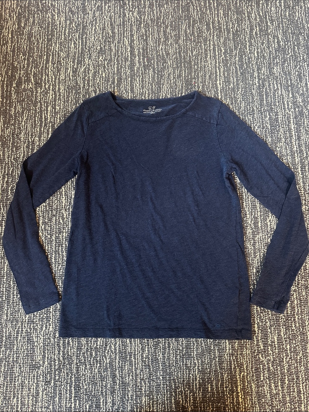 Vineyard Vines Navy Long-Sleeve Crewneck T-Shirt